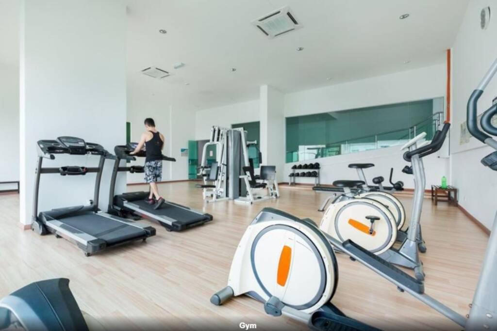 Baojuwu@2 Bedrooms Akademik Austin Height * Johor Bahru